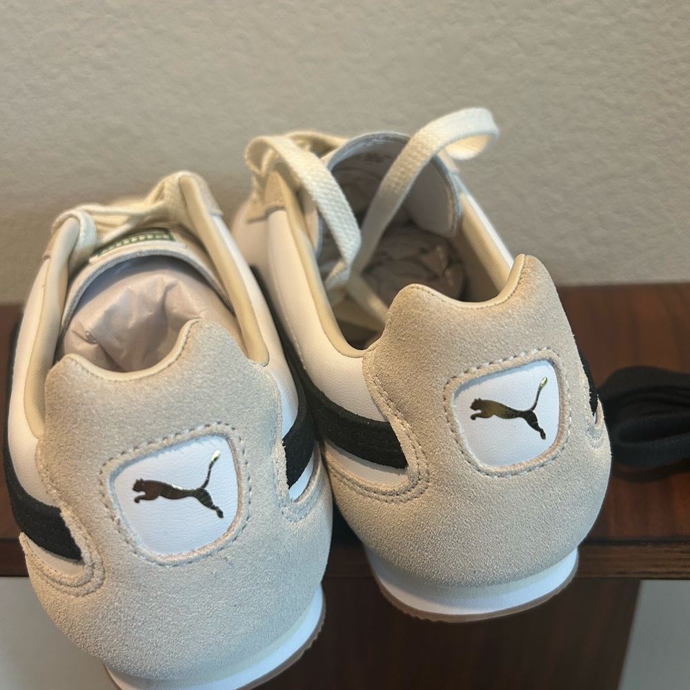 PUMA Arizona Retro Sneakers in White, Black, Beige- Size 10.5 Women - Picture 4 of 8